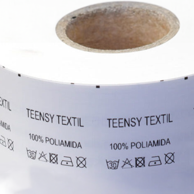 Llevamos décadas ofreciendo los consumibles de etiquetado más eficientes a las principales empresas textiles